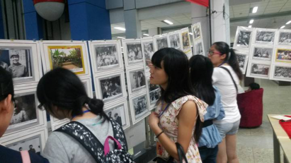 教科学院员工党员参观学习“邓小平诞辰110周年纪念展” 1.png